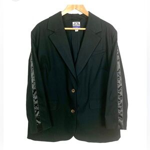 Future Collective Tuxedo Jacket Single Breasted 2 Button Black Size XXS